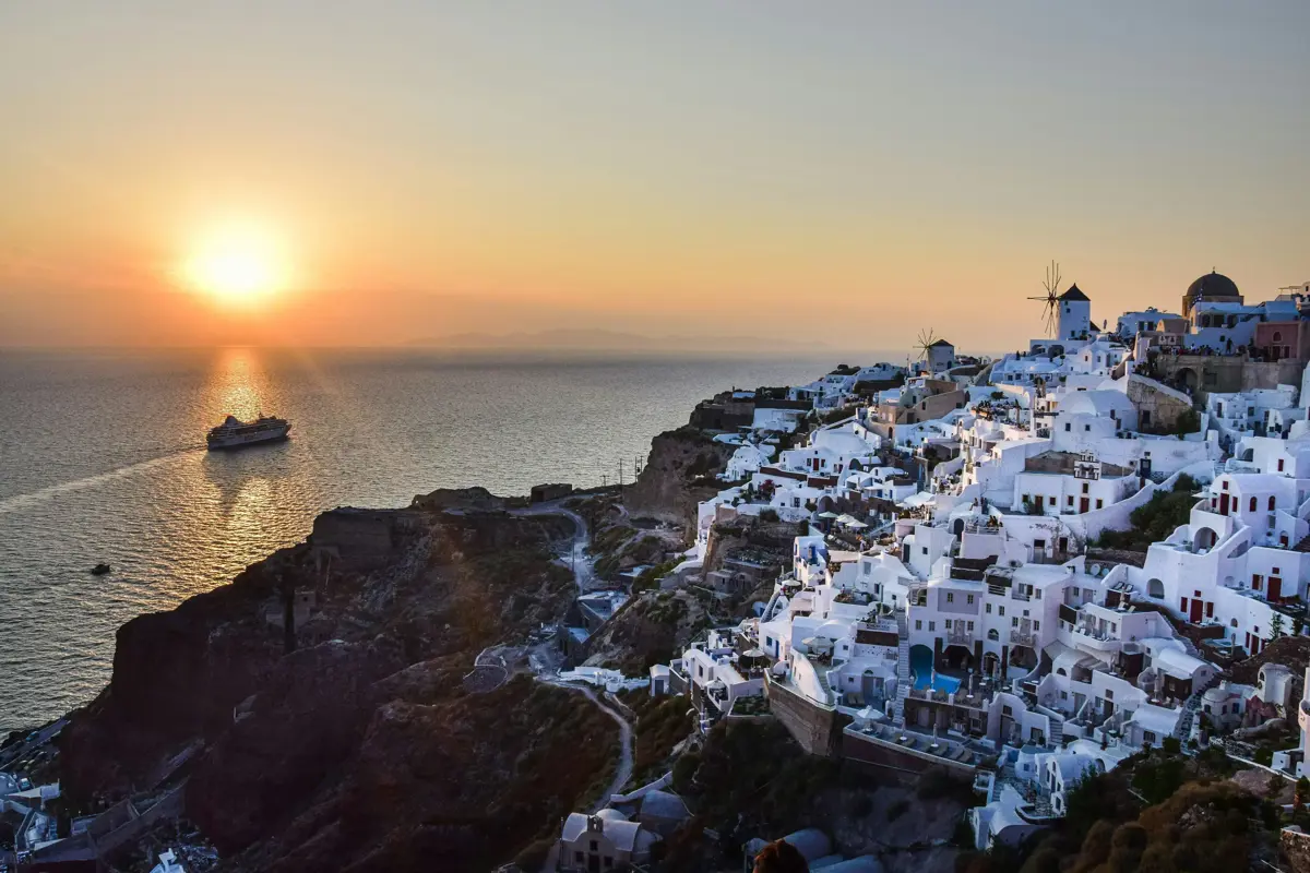 Santorini al atardecer