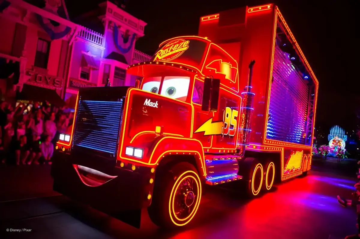 Paint the Night Parade